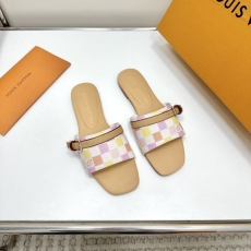 Louis Vuitton Slippers